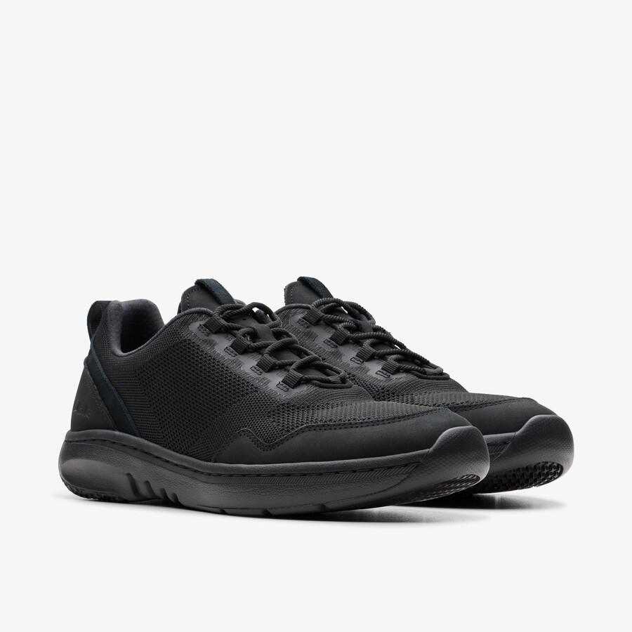 clarks pro knit - zwart