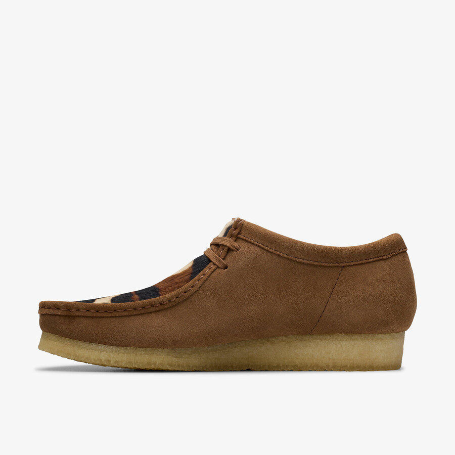 wallabee - interesse in cola