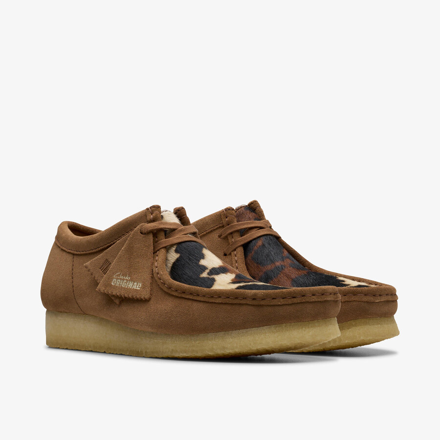 wallabee - interesse in cola
