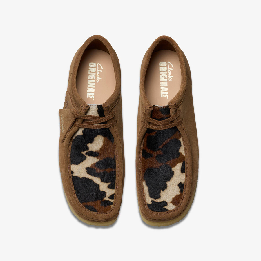 wallabee - interesse in cola
