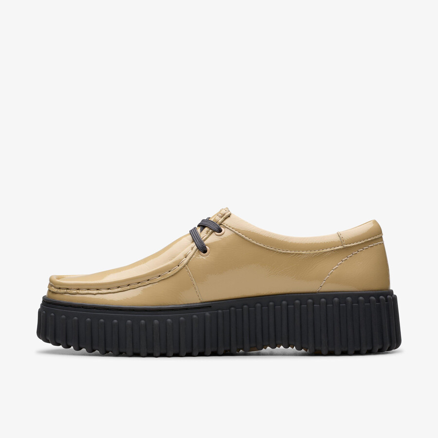 torhill bee - beige patent