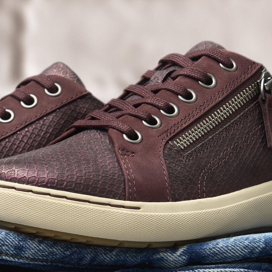 nalle lace - leer met wijnrode accenten