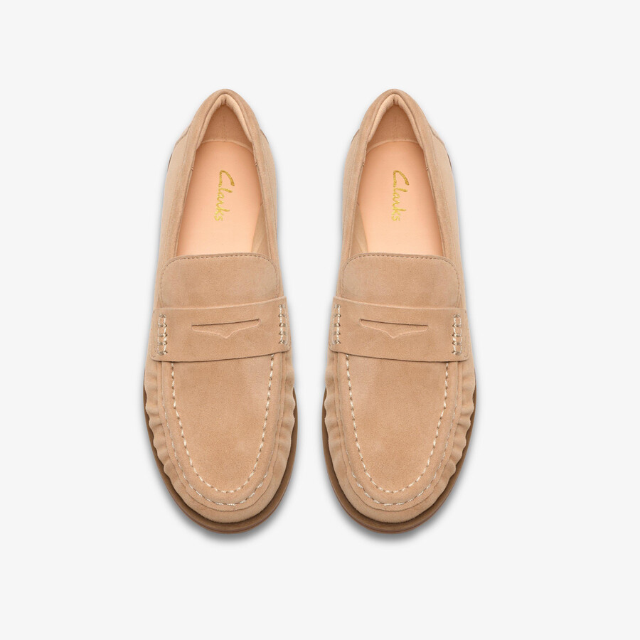 alixea walk - warm sand suede